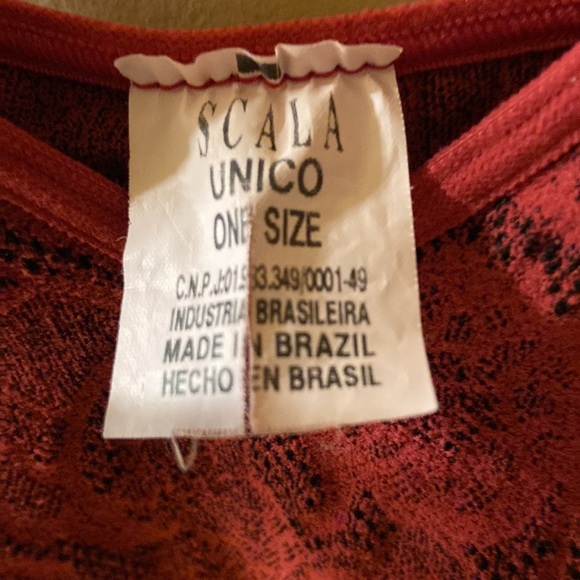 Scala red double layered cropped tank top - one size - Picture 4 of 7